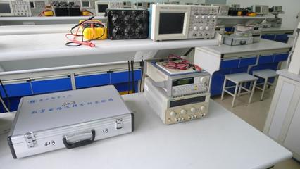 电工电子实验教学部 电工器材的科学管理与高效应用